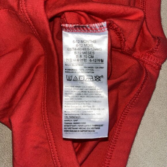 Gap Baby Girl 4 Piece Lot 3-6, 6-12, 12-18 Months Eyelet Dress, Tees, Sweater.‎ - Picture 8 of 16